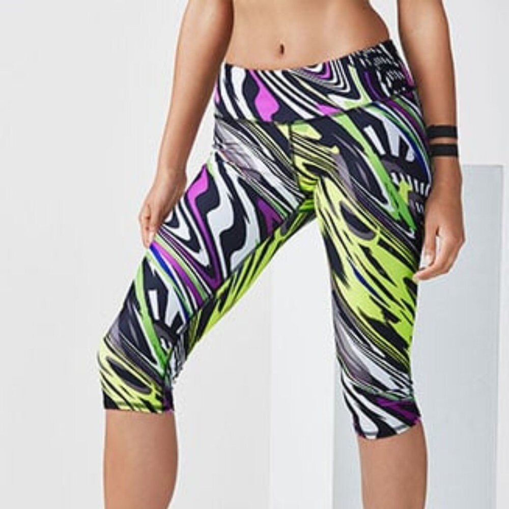 Fabletics, Define Mid-Rise Crop Legging, Medium, Carnival Print